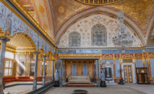 متحف توب كابي في اسطنبول  ,  قصر توب كابي في اسطنبول  , الأمانات المقدسة في اسطنبول , مقتنيات متحف توبكابي في اسطنبول  ,  قصر توبكابي  ,  متحف توبكابي  